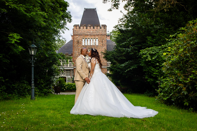 HELEEN KLOP Fotografen Trouwen bij Kasteel Kerckebosch Bruiloft omgeving Utrecht