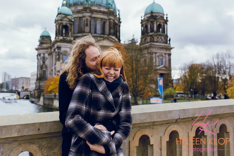 Love Shoot Bij Dom In Berlijn Duitsland