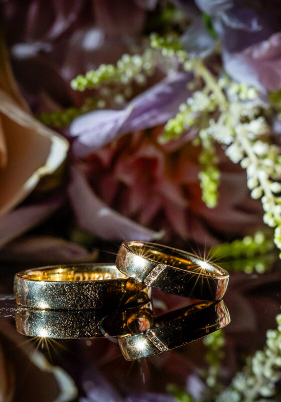 Ringfoto door HELEEN KLOP Fotografen Trouwen Bruiloft Utrecht